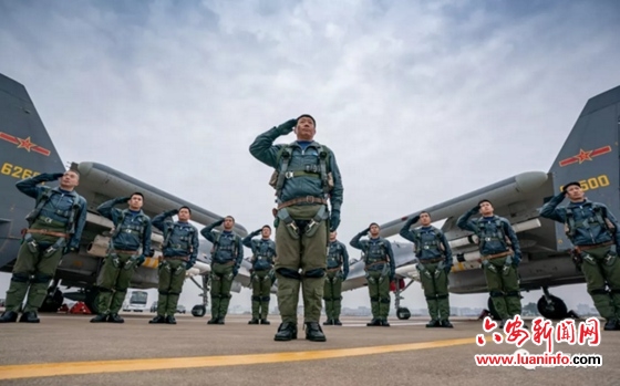 虎威蒼穹！新時代中國空軍“王牌旅長”郝井文宣傳片震撼發(fā)布